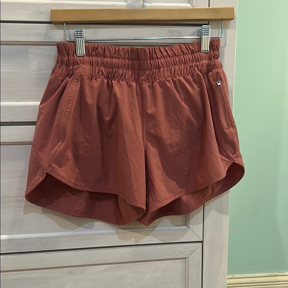 Lululemon Athletica Brown Athletic Shorts with Elastic Waistband